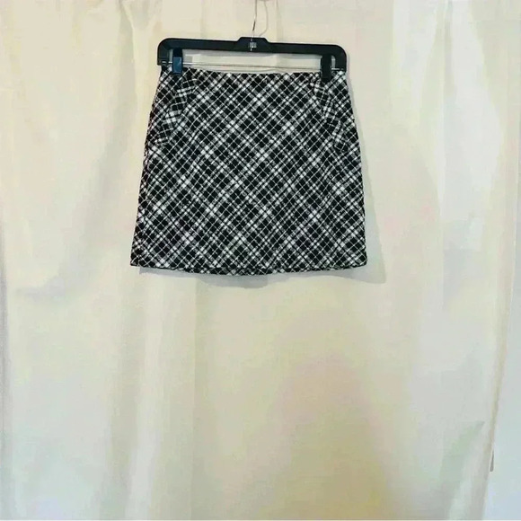 Tweed Faux Mini Skirt - Picture 2 of 6